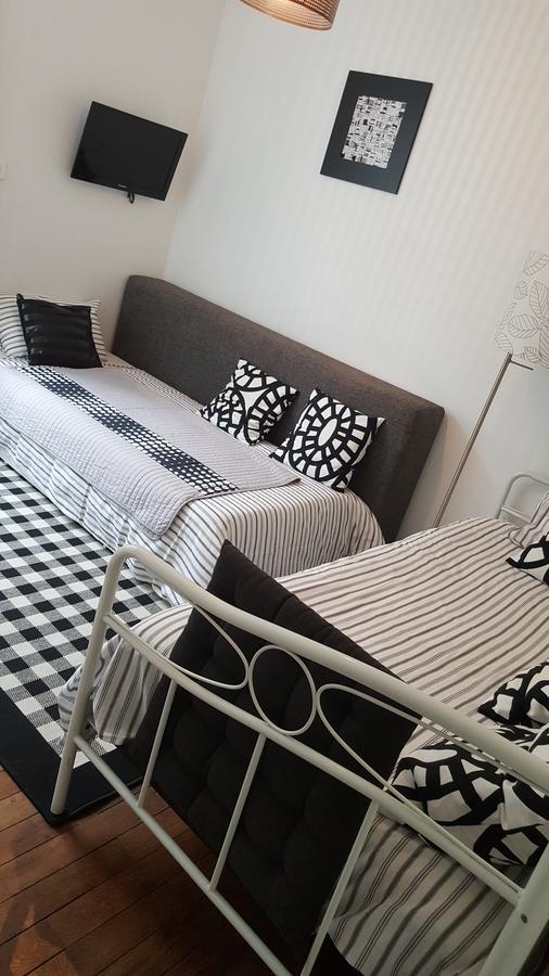 Hotel Le 6 3 Home Port En Bessin Exterior foto